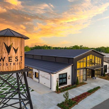 Апартаменты Eagle'S Landing Loft-Downtown Above Bull & Barrel Стейтсборо Экстерьер фото